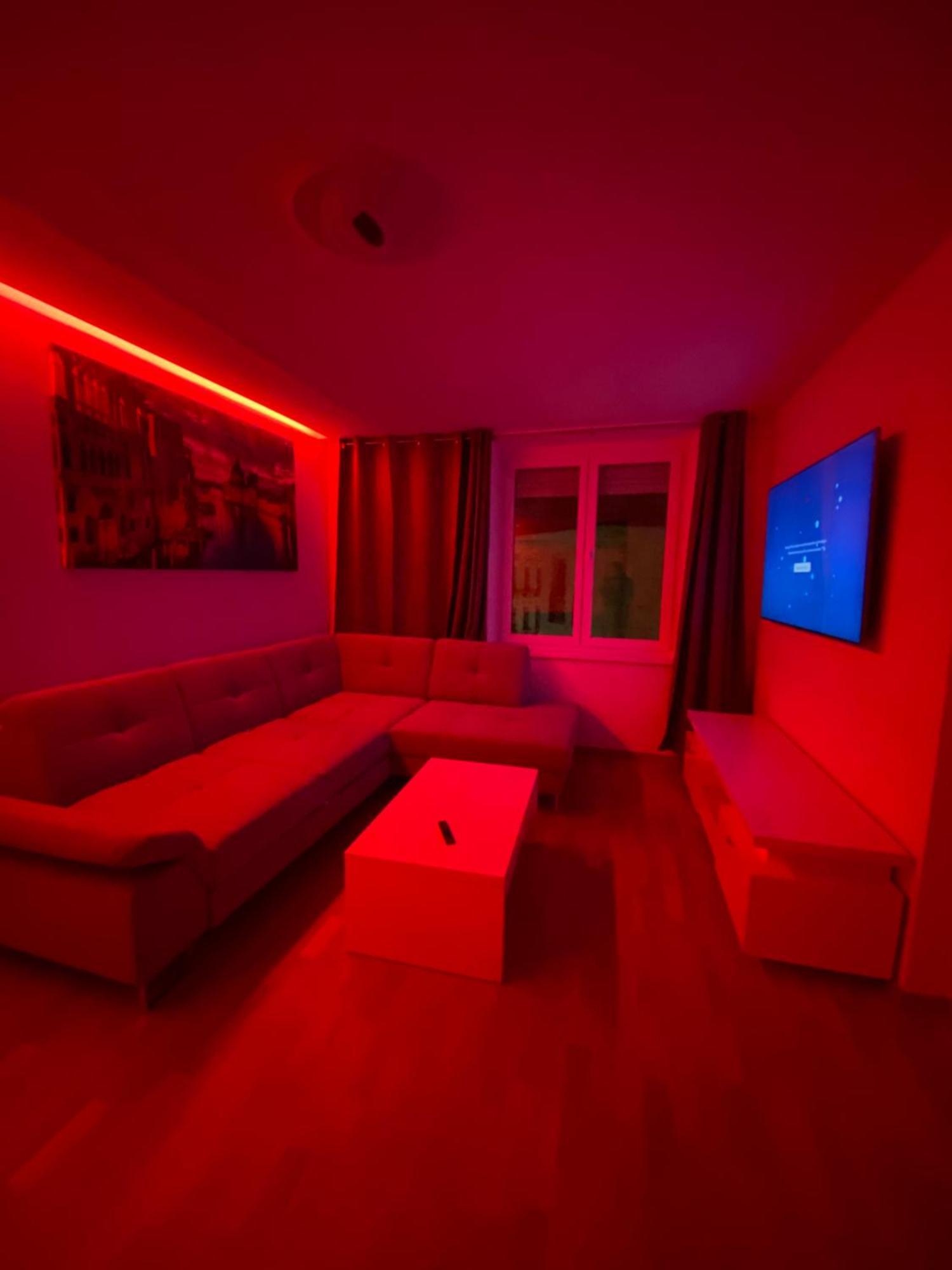 Neicapartmentlandskron 1010 Виена Екстериор снимка