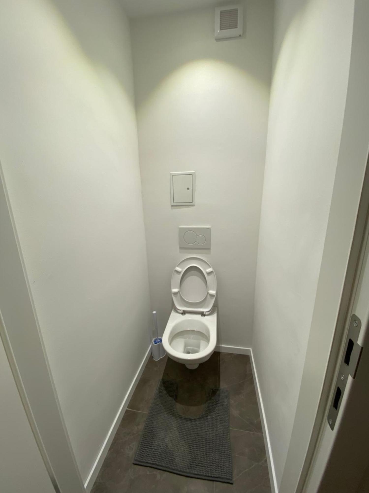 Neicapartmentlandskron 1010 Виена Екстериор снимка