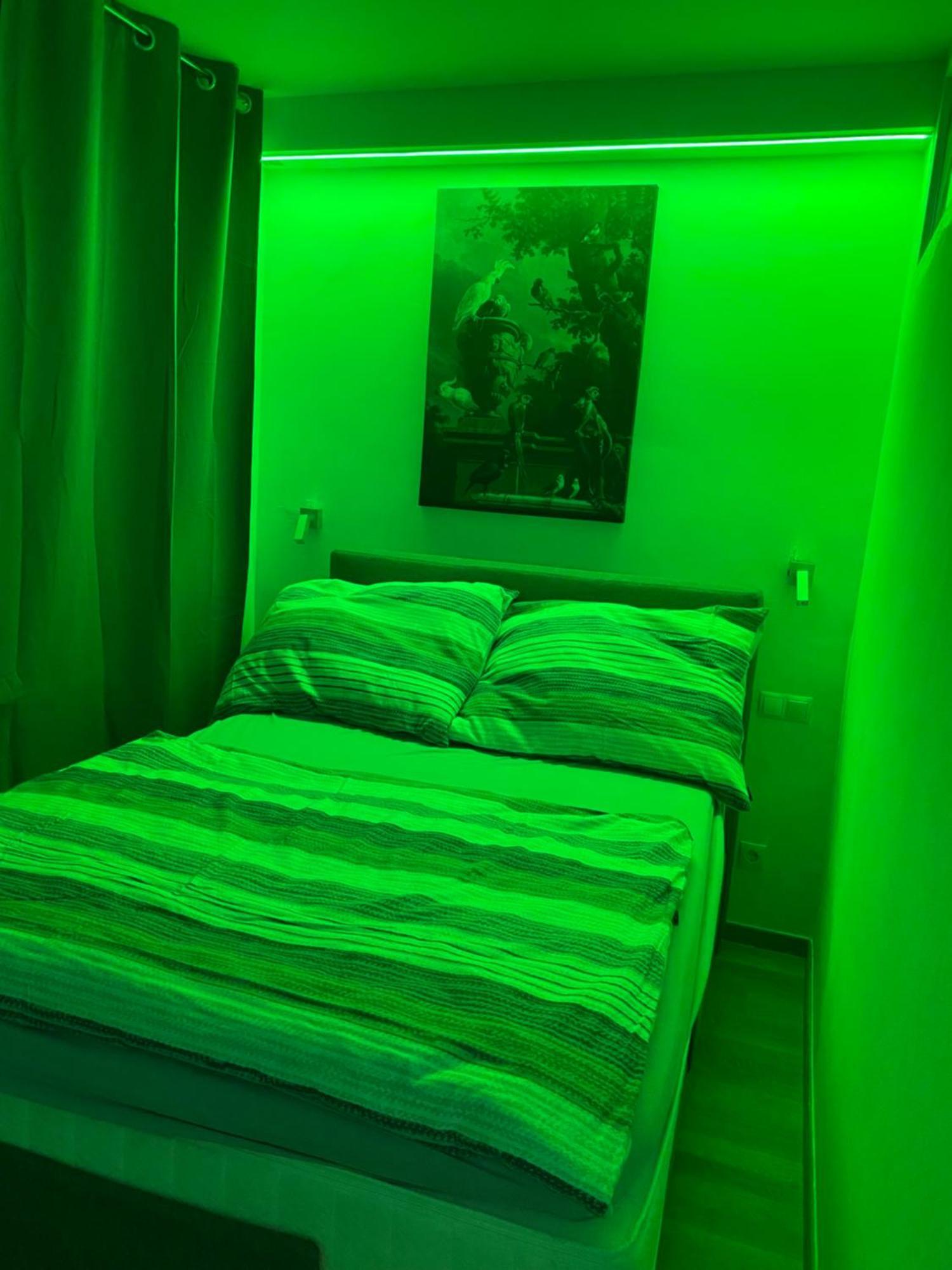 Neicapartmentlandskron 1010 Виена Екстериор снимка