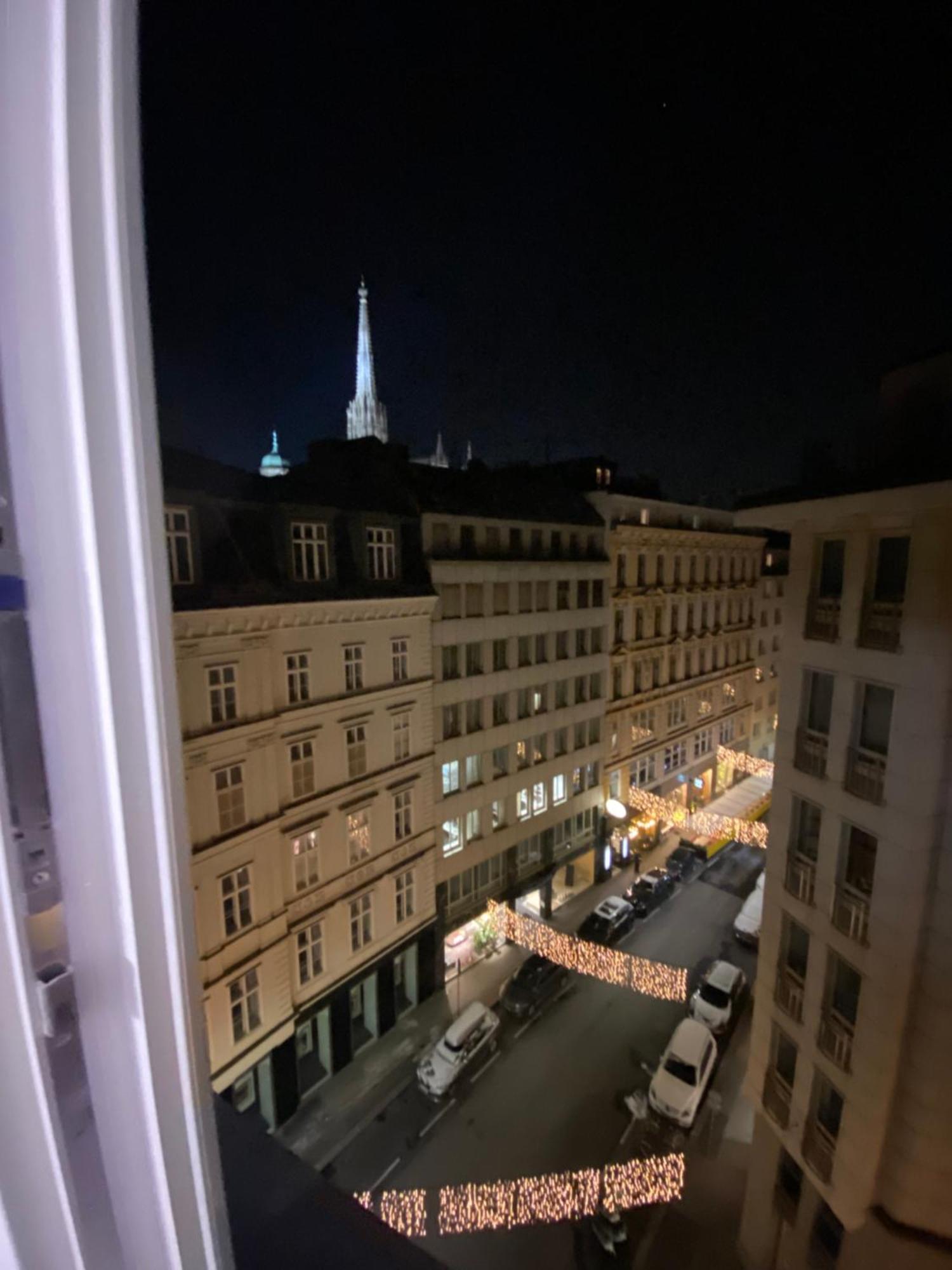 Neicapartmentlandskron 1010 Виена Екстериор снимка